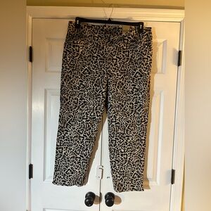 Chico's Black Ankle pants